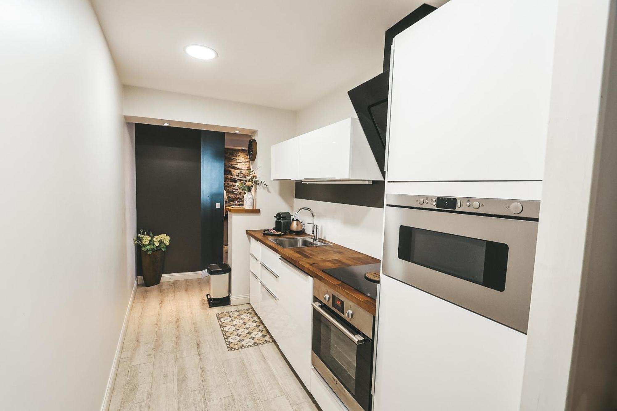 Suit'Home Commerce Angers Bagian luar foto