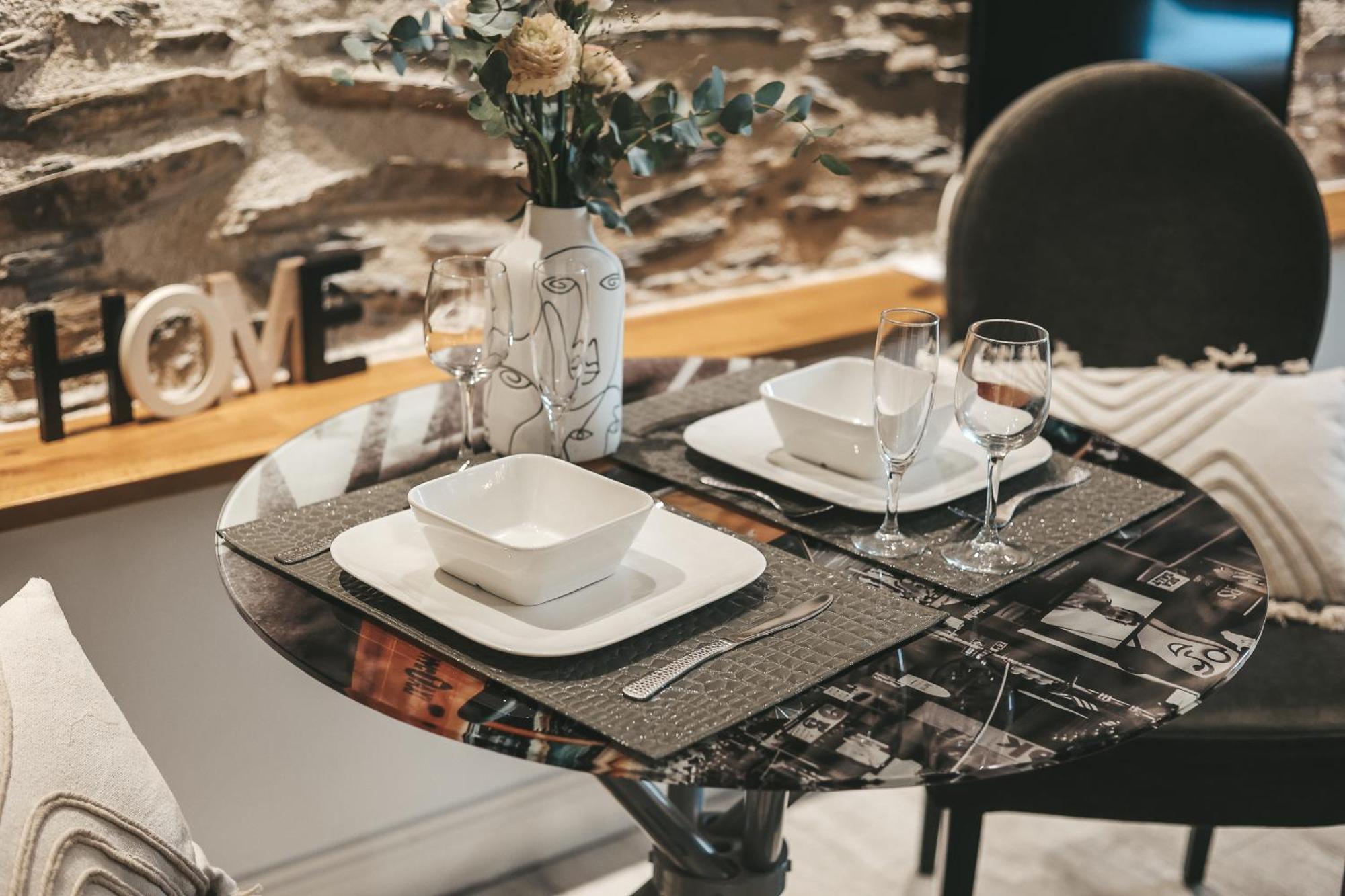 Suit'Home Commerce Angers Bagian luar foto