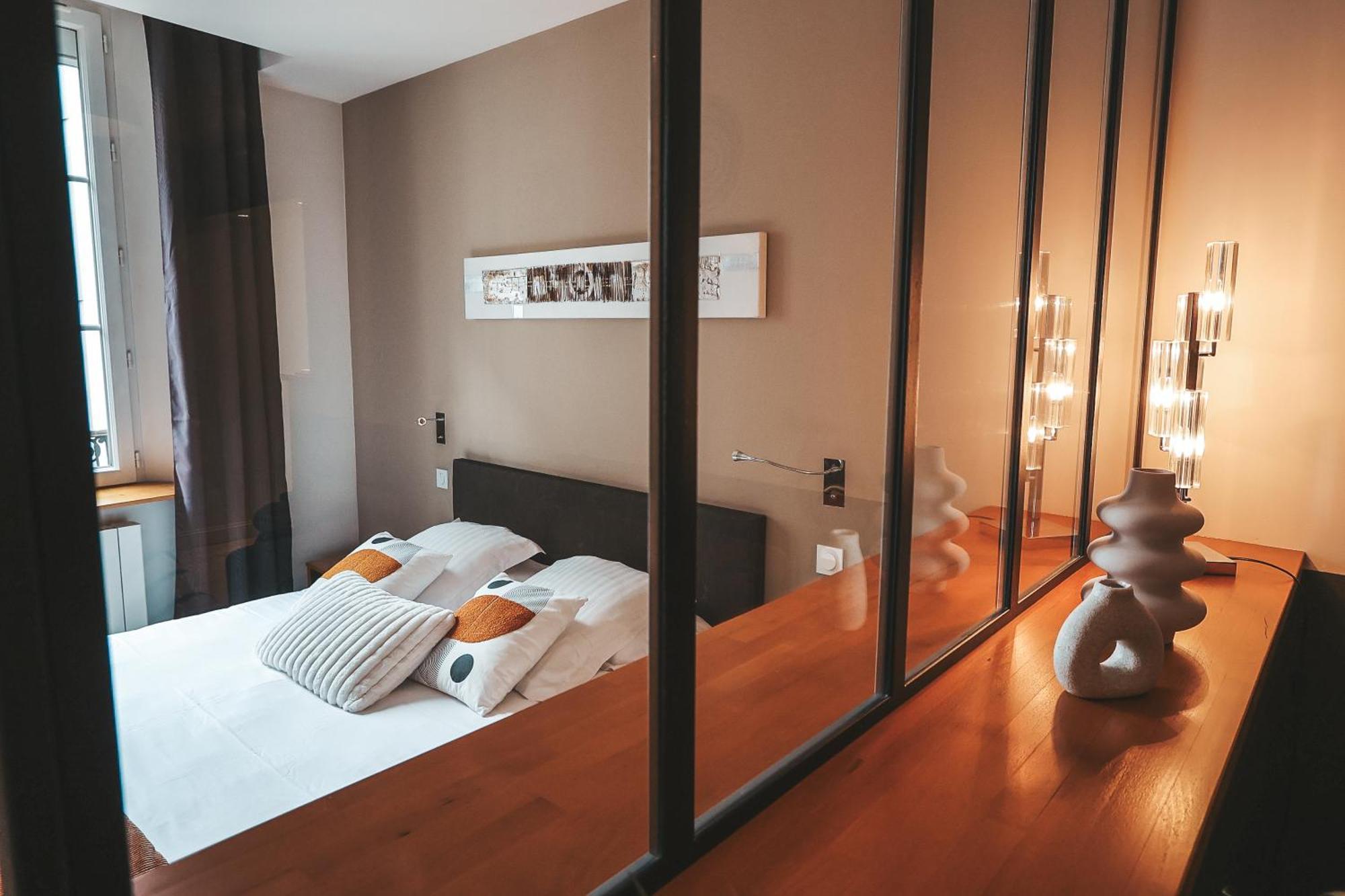 Suit'Home Commerce Angers Bagian luar foto